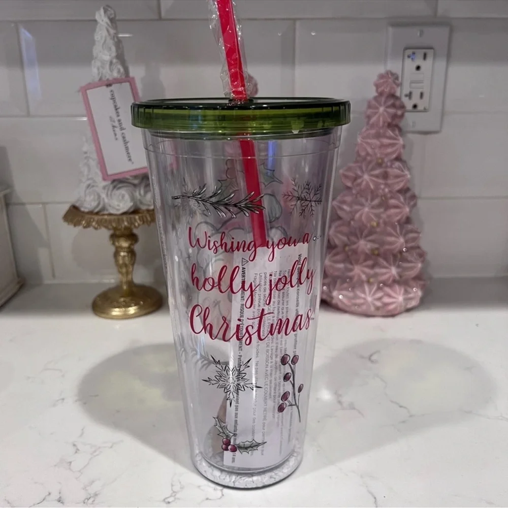 Disney Winnie The Pooh Christmas Holiday Tumbler with Straw